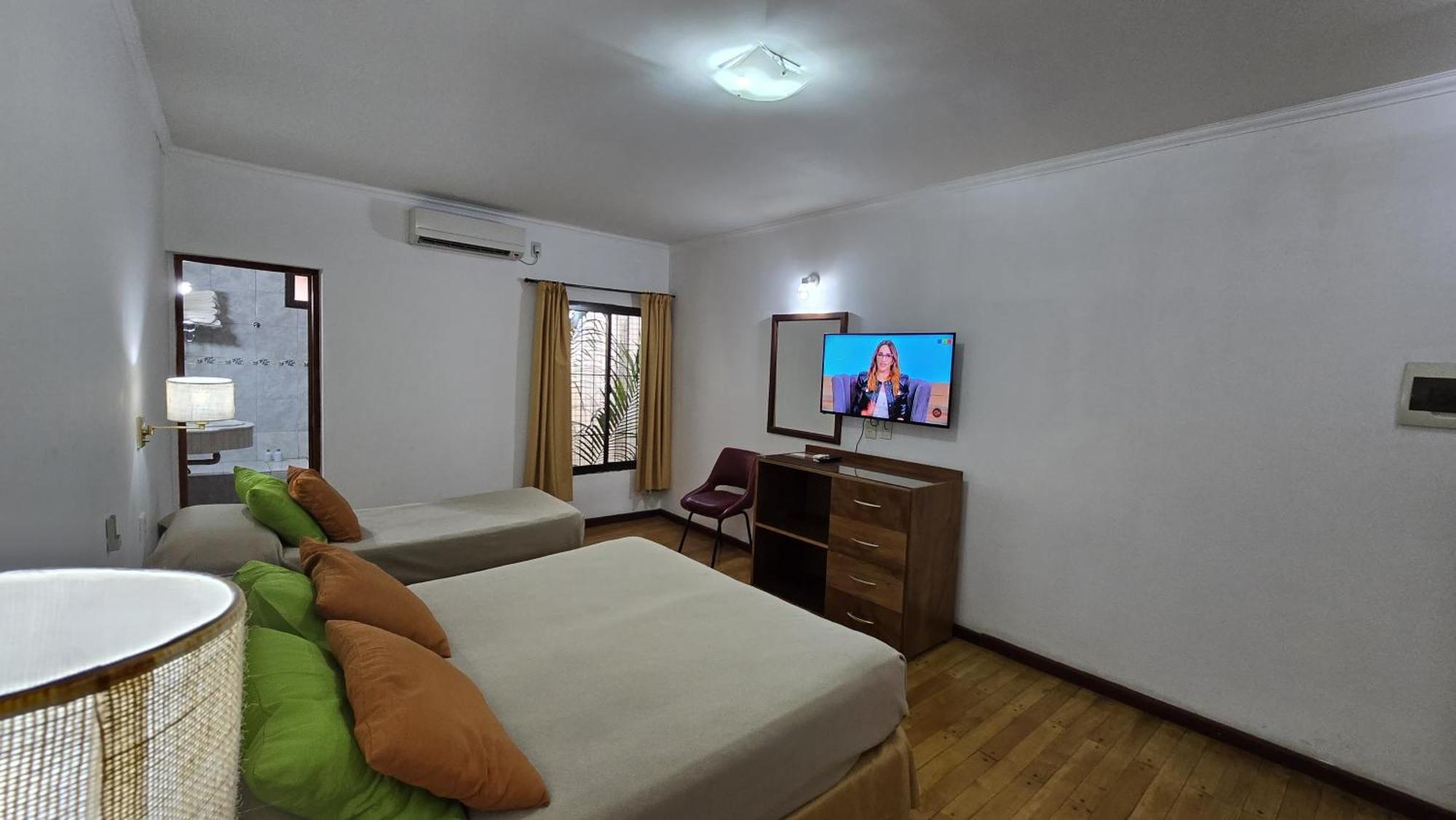 Tajy Iguazu Hotel Puerto Iguazú Esterno foto